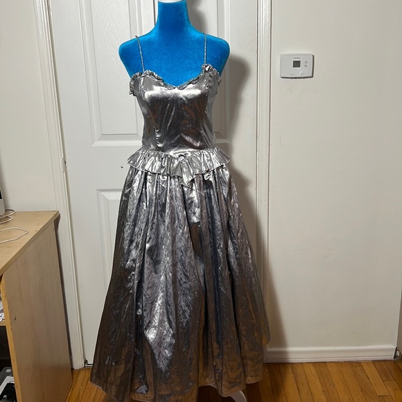 Gunne Sax Dresses & Skirts - Gunne Sax Metallic Dress